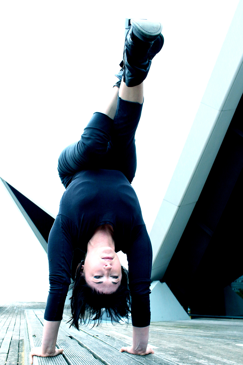 Acrobat Natalie Reckert