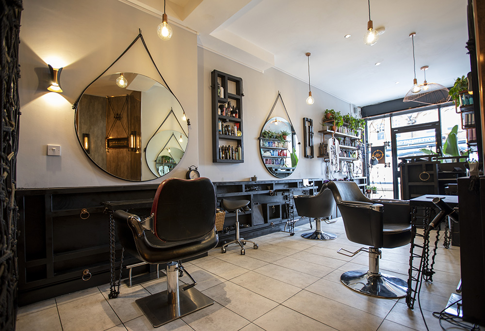 harness and mane hair salon