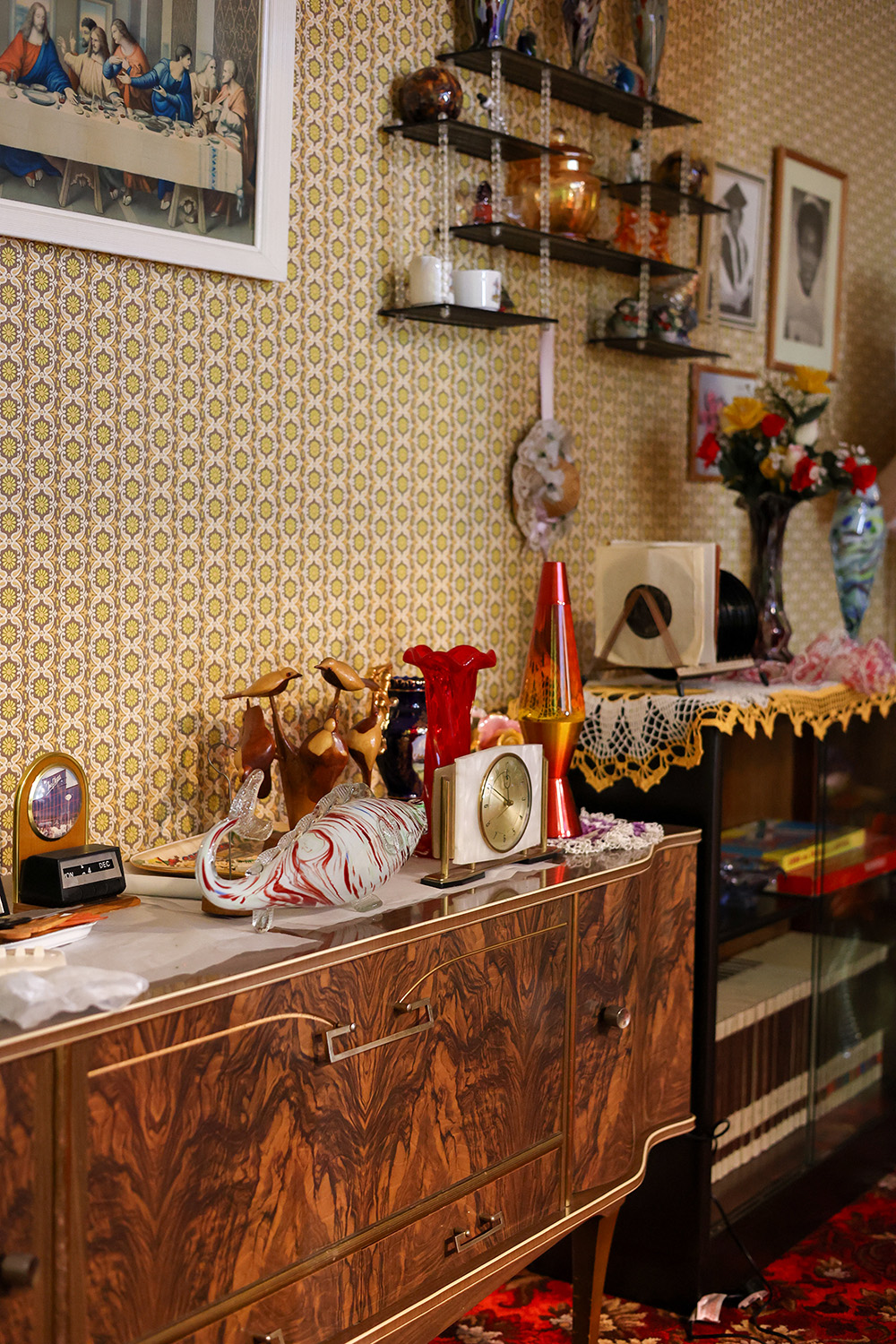 Museum of the home veneer cabinet