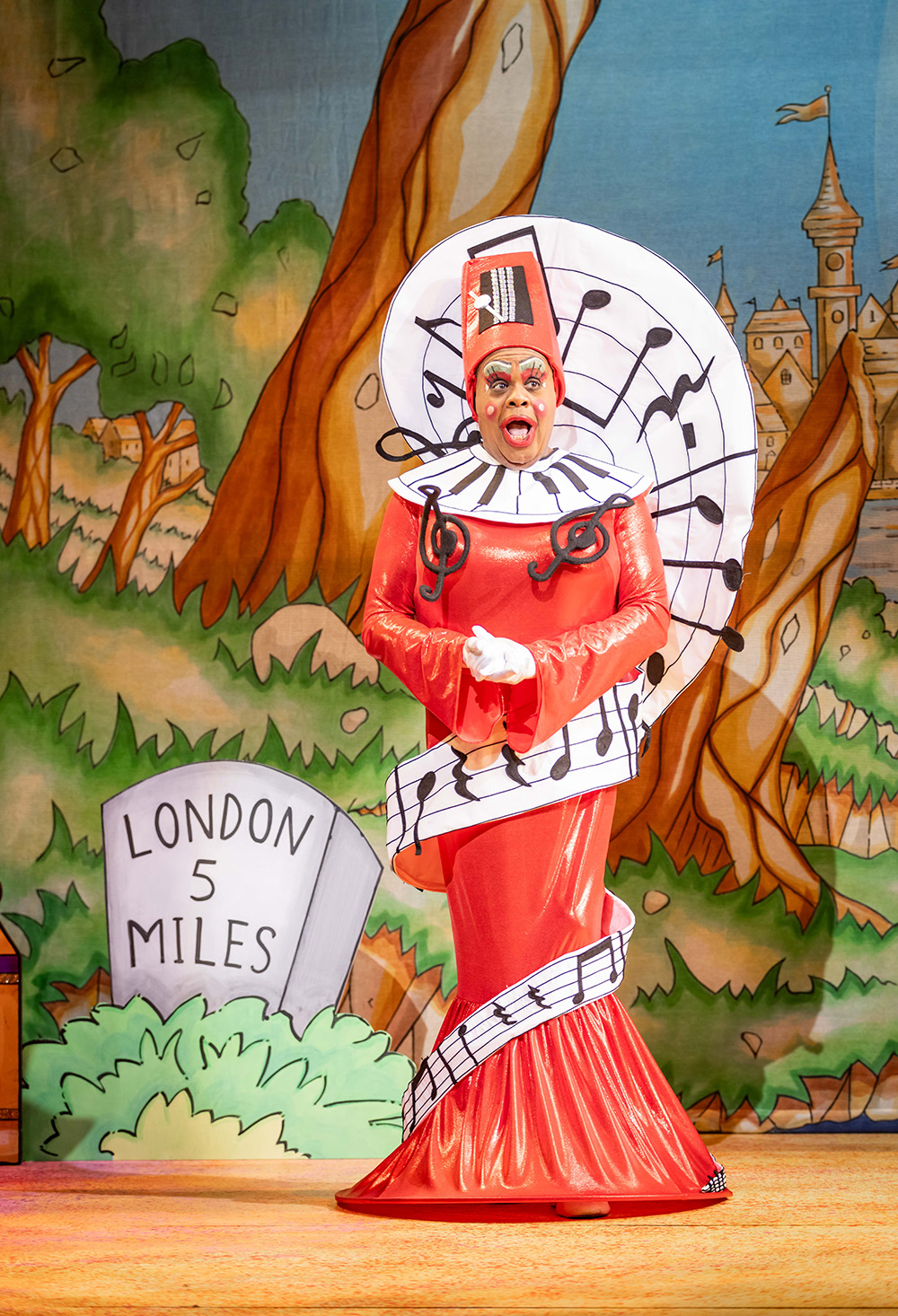 Hackney Empire, Dick Whittington pantomime, Clive Rowe