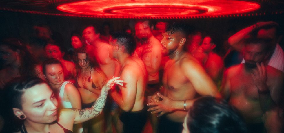 Shoreditch Sauna Rave