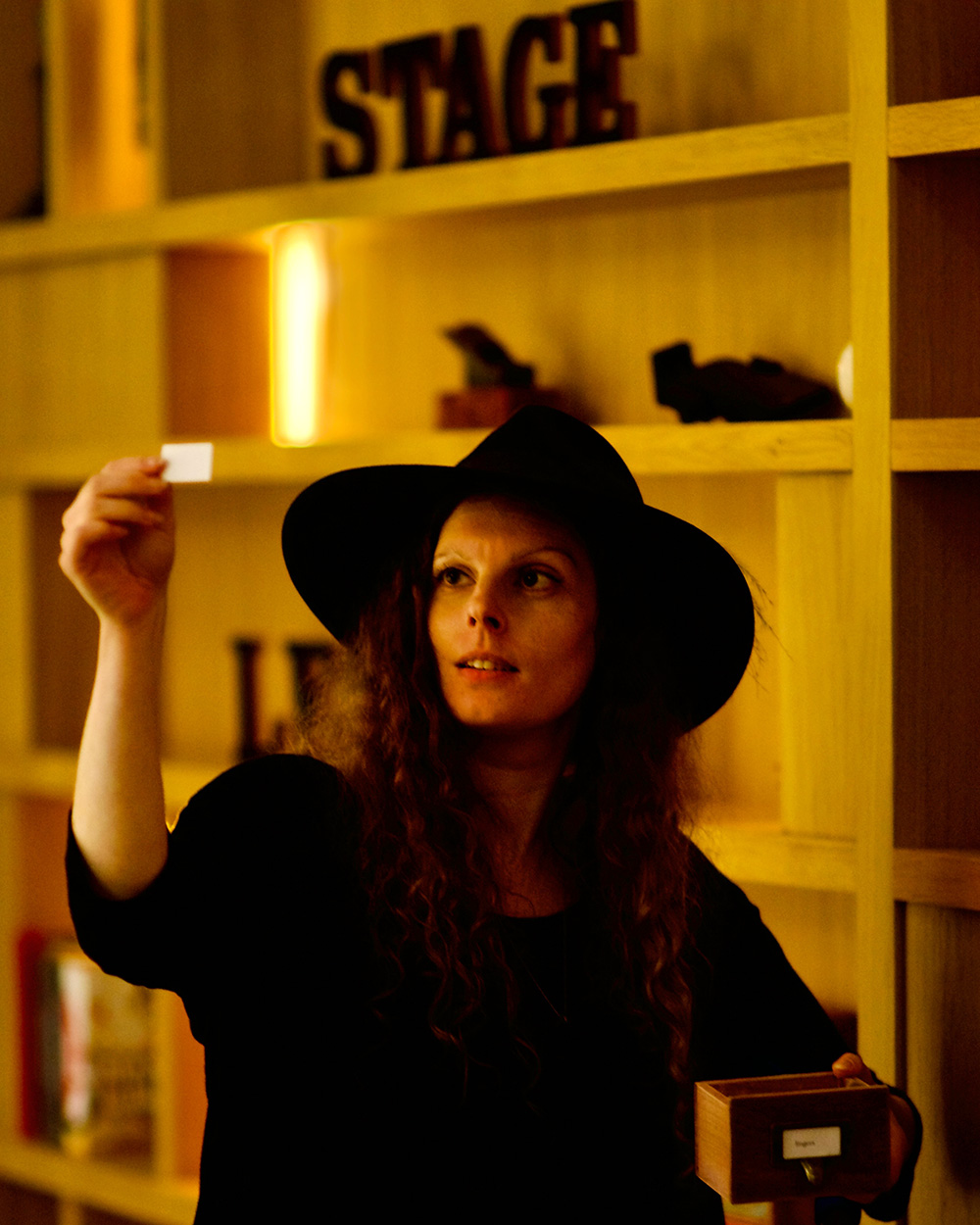 hartshoreditch hotel exhibition rosie reed gold artist