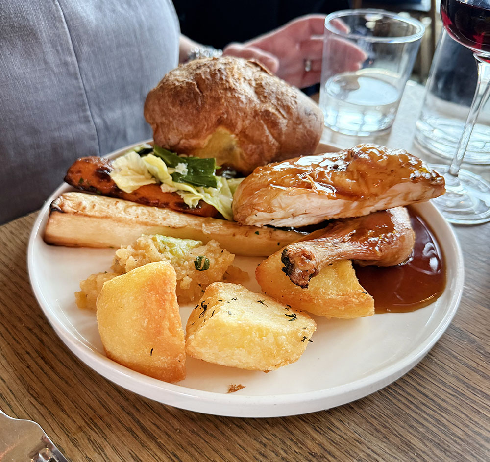 The Lighterman restaurant kings cross roast lunch