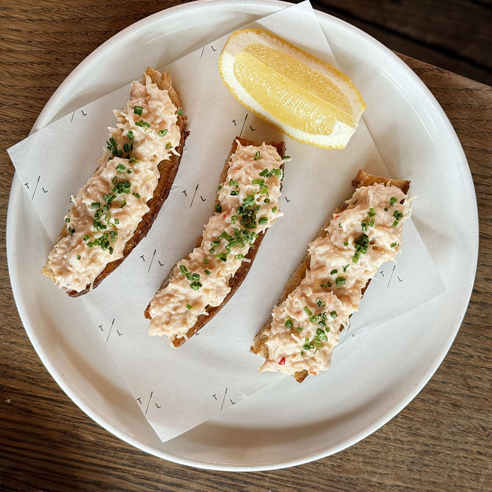 The Lighterman restaurant kings cross crab on toast