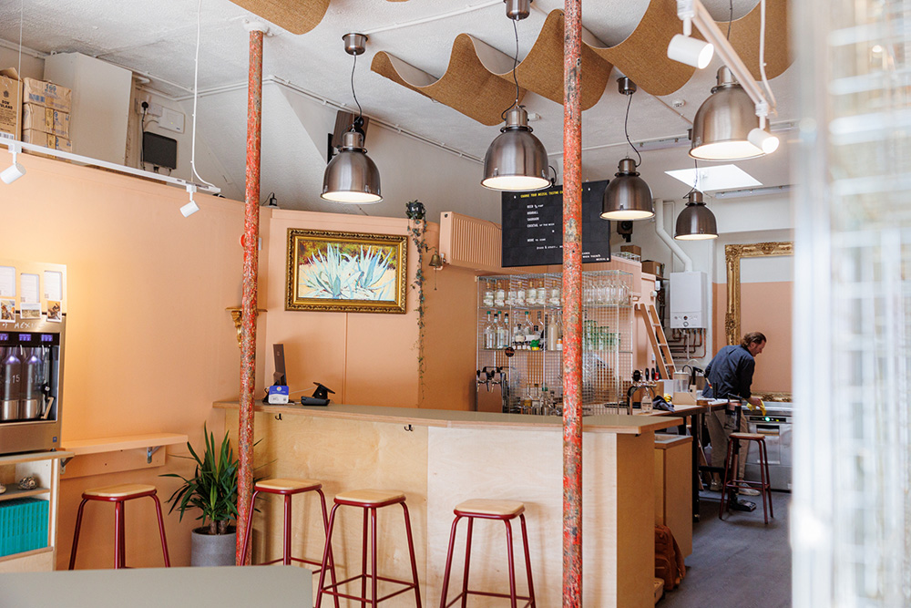 sorbito tasting room bar