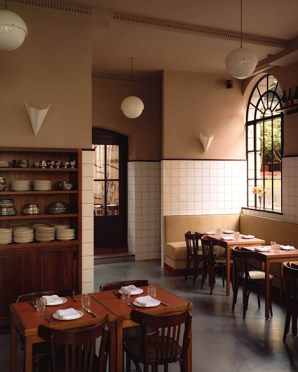 holy carrot restaurant spitalfields vegetarian