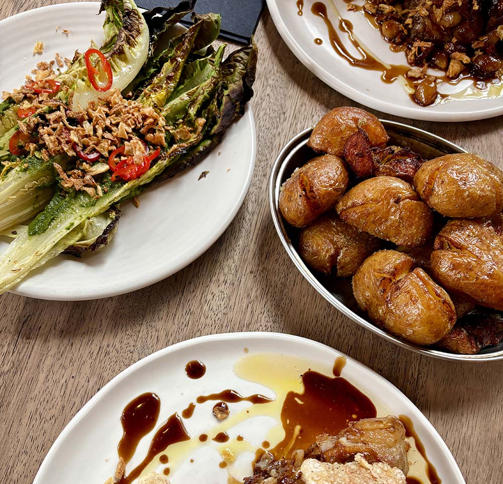 the light bar and dining shoreditch sides