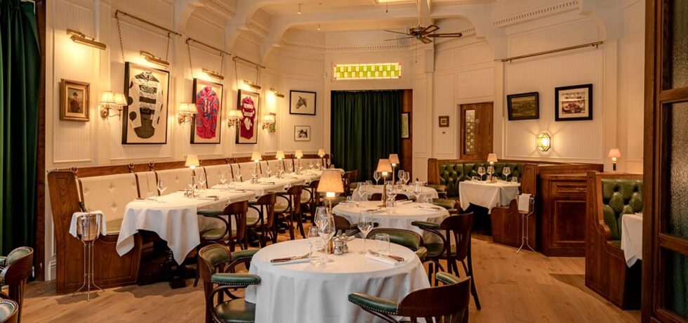 Fitzgeralds restaurant, Horsemen pub liverpool street