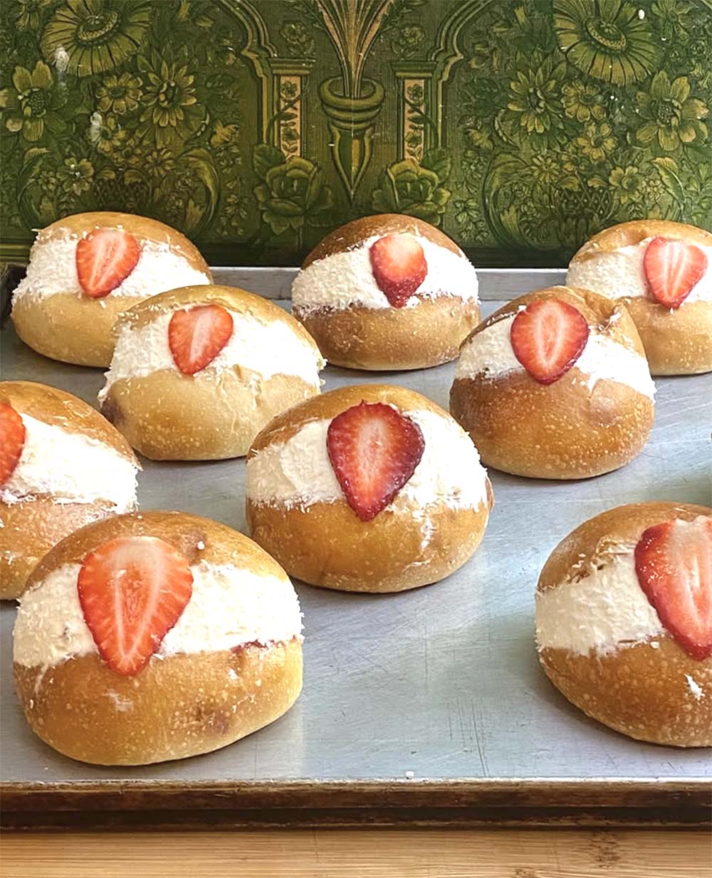 Lucky Yu Bakery Walthamstow