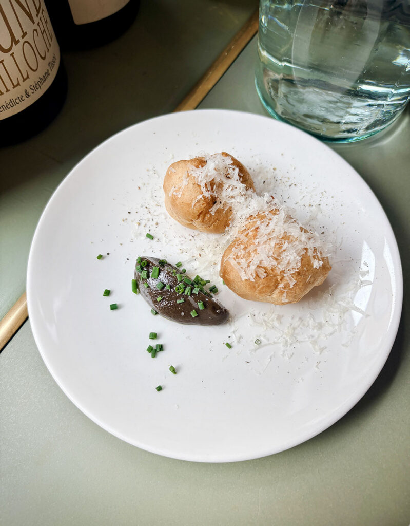 duchy restaurant shoreditch Comte? gouge?res